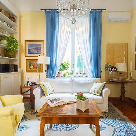 شقة Casa Fiorita نابولي المظهر الخارجي الصورة